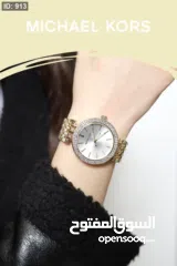  10 ساعه  يد  جميله