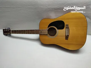  11 Gitar جيتار للبيع