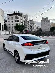  4 ايونيك هايبرد كرتووونه