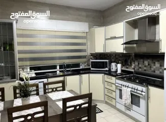  4 الجبيهة موازي شارع البلدية شقة مفروشة 170 متر مجددة بالكامل ديلوكس للإيجار منطقة هادئة جدا ومخدومة
