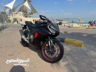  2 honda cbr 1000 rr