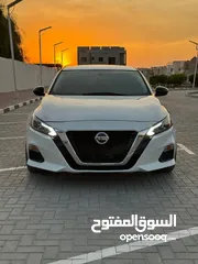  1 نيسان التيما وارد أمريكي موديل 2019 SR ماشي 81012  1N4BL4CV1KC221578