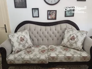  1 طقم كنبايات غرفة ضيوف استعمال بسيط زان بالكامل 7 مقاعد تنجد من افضل انواع الاسفنج والخشب والقماش