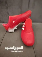  4 (حذاء) بوت كرة قدم