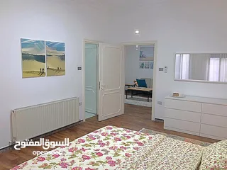 9 الكرسي ـ  فيلا فاخره جدا ـ مستقله ـ مفروشه للايجار او للبيع 4 طوابق - مسبح خاص ـ