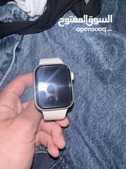  1 ابل ووتش سيريس 8 بطاريه 100  Apple Watches series 8 battery 100