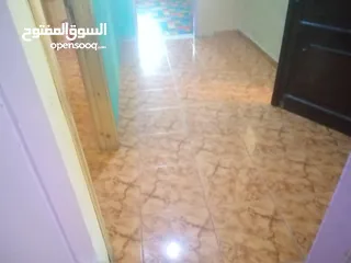  23 مدرسة للبيع من الصف الأول للسادس لعدم التفرغ عمان قابل للتفاوض