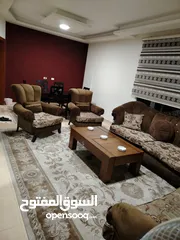  2 شقه مفروشه للايجار ابونصير مطله على شارع الأردن