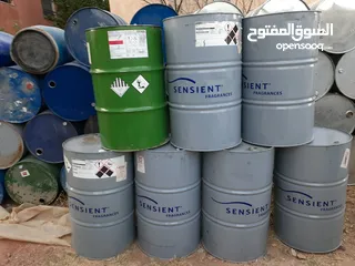  10 براميل بلاستيك + حديد