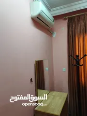  6 شقة مفروشة للإيجار