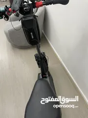  5 electric scooter with a seat