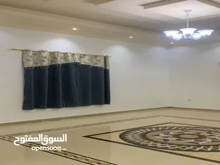  1 بادر بالحجز فيلا للايجار السنوي في عجمان منطقة المويهات 5 غرف مع مجلس وصالة بتشطيبات فاخرة