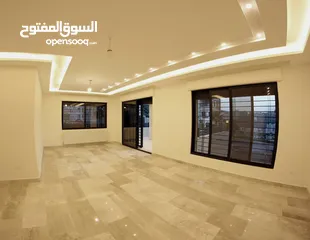  14 شقة ملوكية شبه ارضي مساحة 626م -داخلي 300م -حديقة 326م تشطيبات فلل-الحويطي-طريق المطار - رمضان اسكان