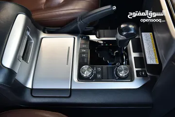  16 تويوتا لاند كروزر وارد الوكالة 2019 Toyota Land Cruiser VX.R 5.7L V8