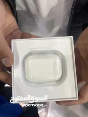  8 AirPods Pro 1