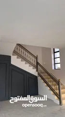  3 فيلا للبيع