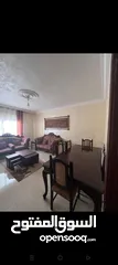  4 شقه مفروشه للايجار 3غرف نوم و3حمامات وصاله وصالون