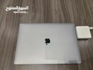  2 MacBook pro 2019