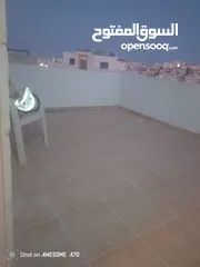  1 روف للايجار ضاحيه الرشيد الاجره شهريه 180