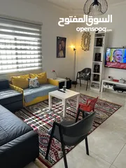  4 شقة أرضية مع ساحة و كراج للبيع