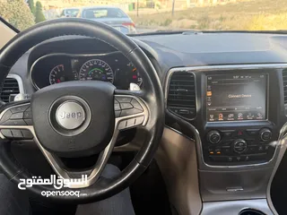  6 Jeep Grand Cherokee Limited 2014 Black Exterior Color