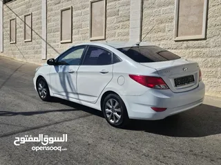  5 اكسنت.  كوري. فلللللللللل بدون فتحه بيع دفعه وشيكات مع اختلاف السعر