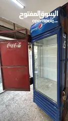  2 ثلاجة بيبسي حجم كبير شامل الصندوق بحالة ممتازة وتبريد ممتاز وباب واحد