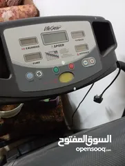  2 جهار جري بحاله جيده جدا نوعlife gear للبيع