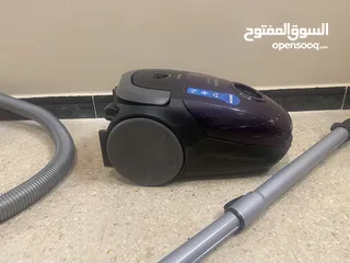  2 مكنسه كهربائيه نوع philips