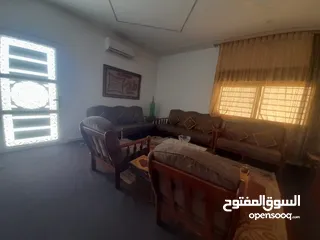  2 موريس للبيع