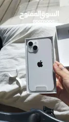  2 ايفون 13 بحاله ممتازه جدا بطاريه 90 مع هدايه