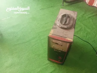  11 كيس مستعمل للبيع تنين بعرفش شو بدهم