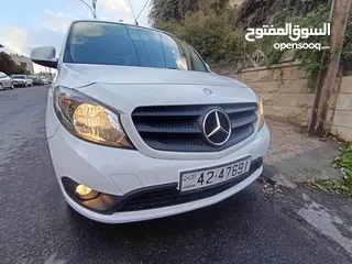  1 مني فان مرسيدس citan  بنزين اوتوماتيك