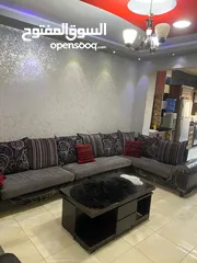  27 شقق مفروشه فخمه للايجار