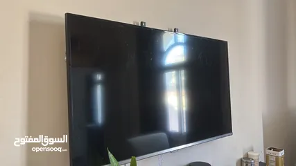  1 Samsung tv