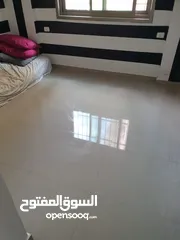  16 للايجار في عين منجد شقه ديلكس غرفتين نوم