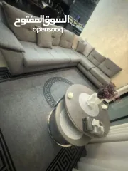  1 كنبايات مستعملة استعمال بسيط أقل من سنة – بحالة جيدة جدا