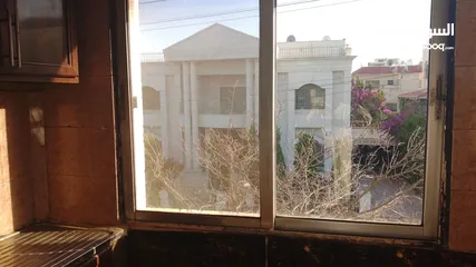  3 شقه للايجار