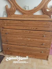  2 خزانات للبيع