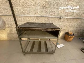  2 لوازم مرطبات وحلويات للبيع