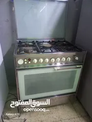  3 غاز يونفيرسال شغال ع الفحص للبيع 65 دينار للتواصل ع الرقم