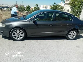  1 فولكسفاجن باسات 2009 بحالة ممتازة للبيع