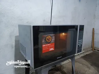  2 ميكرويف كونتي سلفر 38لتر شبه وكاله وكاله شغال فحص تسخين قوي قابل للتفاوض يوجد توصيل