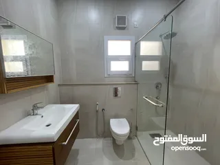  18 5 BHK 6 Bathroom Villa for Rent - Near Lulu Mabelah