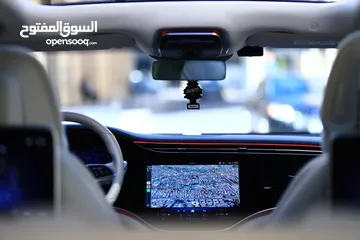  16 للبيع  مرسيدس MERCEDES EQS 580 SUV 4MATIC  موديل 2023  كهربائية بالكامل  7 مقاعد  فل كامل
