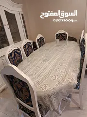  2 طاوله سفره حفر زان بالكامل  8 كراسي للبيع
