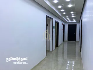  2 في موقع حيوي ومميز في مرج الحمام مجمع تجاري للبيع مكون من خمس طوابق بسعر مغري/ ref 9027
