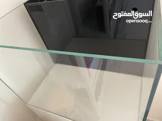  11 حوض بحري مع تجهيزات كامله