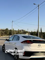  9 هيونداي ايونك 2017 بحالة الوكاالة للبيع او للبدل