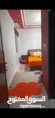 5 شقة طابق ثالث مع روف